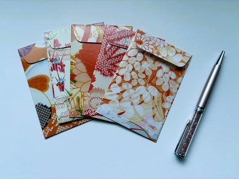 Glossy kimono motifs in orange tones money envelopes in jumbo and wide sizes--set of 5 for CNY and Christmas