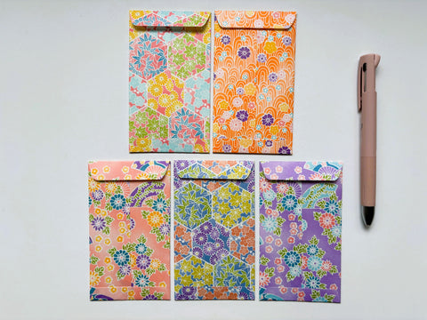 Colourful peach and purple money envelopes in tall size--set of 5 for Eid, Christmas and CNY