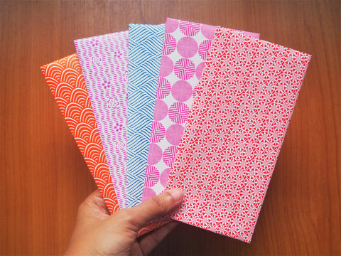 Bright and fluorescent double-sided money envelopes in jumbo size--set of 5 in jumbo size