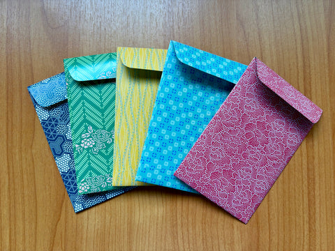 Glossy traditional geometric patterns money envelopes for Eid and Christmas--set of 5 in wide design