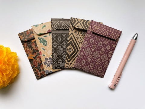 Elegant batik money envelopes on kraft paper for Eid in jumbo, wide and horizontal sizes