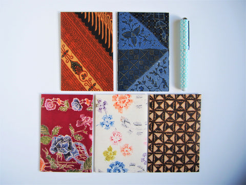 Modern batik money envelopes for Eid--set of 5 in wide design