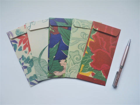 Nature woodblock prints money envelopes in green and red--set of 5 in jumbo size, for Eid, Christmas, birthdays and weddings