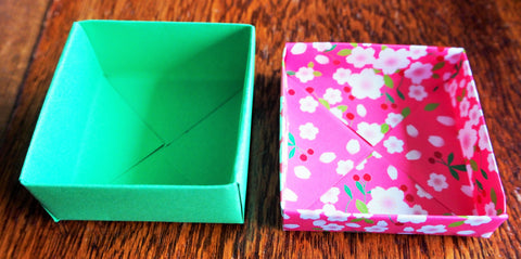 Pink and green cherry blossom origami gift box with lid