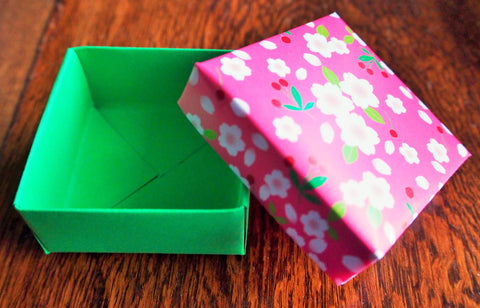 Pink and green cherry blossom origami gift box with lid