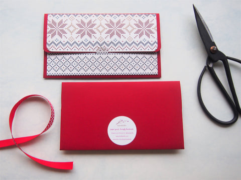 Christmas winter knits design money envelopes on red cardstock--set of 2
